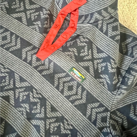 L.L. Bean Mens XL pullover snap sweater - Picture 2 of 5